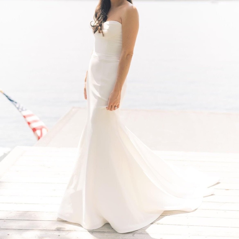 Vera Wang Wedding Dress